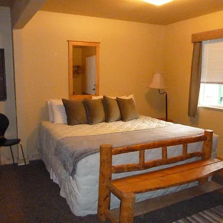 Charlie's Hotel