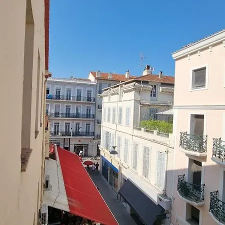 Charlie's Hotel