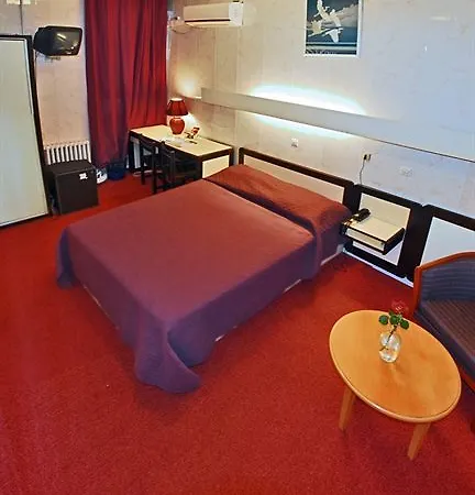 Hotel Charlie's