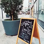Charlie's Отель Канны